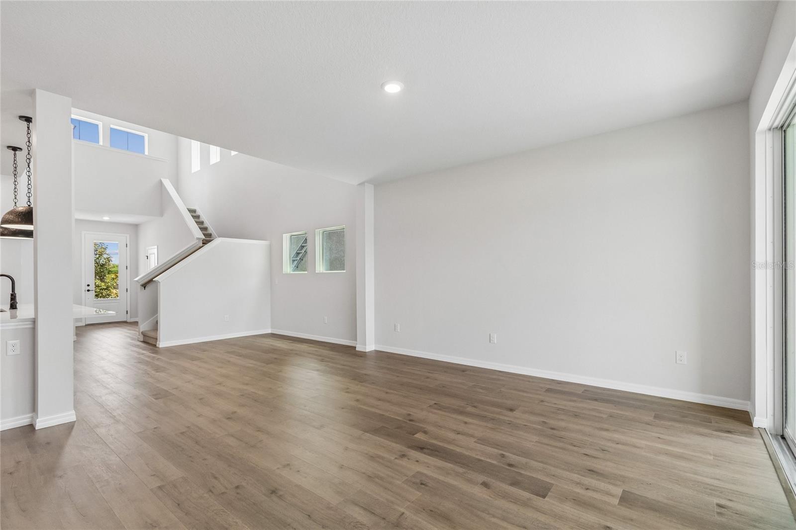 EASTLYN - Residential