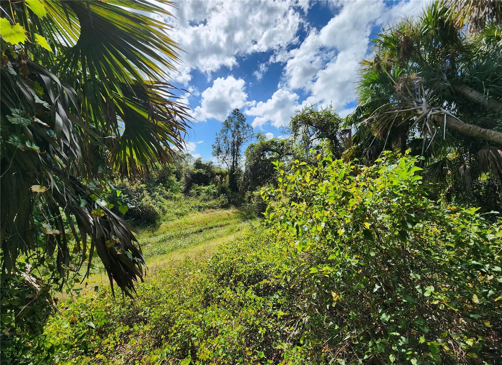 PORT CHARLOTTE SUB 32 - Land