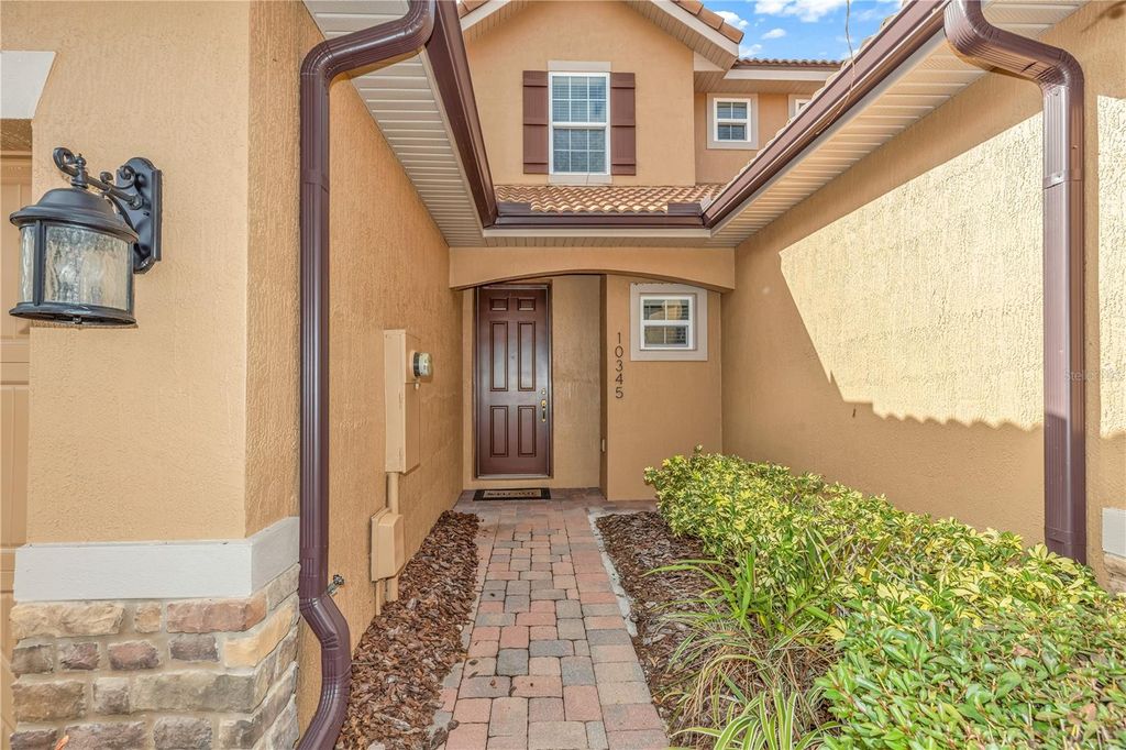 Photo of 10345 Belfry Circle, Orlando, FL 32832 (MLS # S5141154)