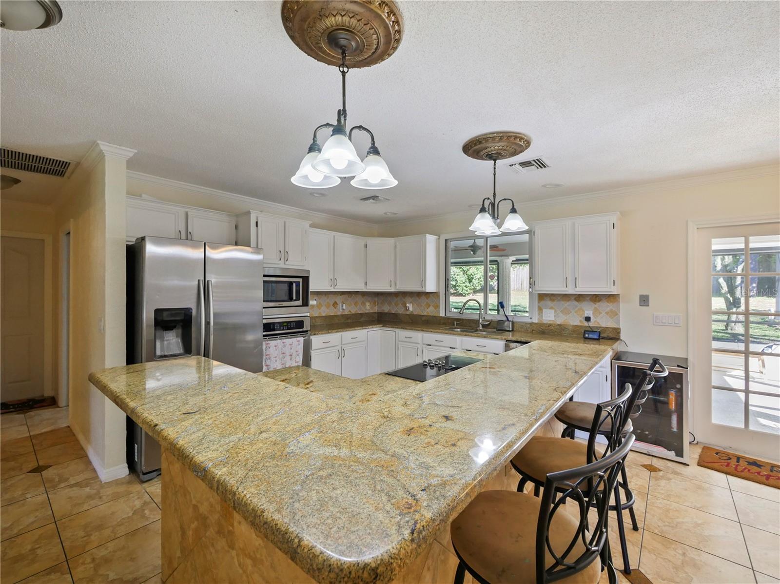 LAKE MARY WOODS - Residential