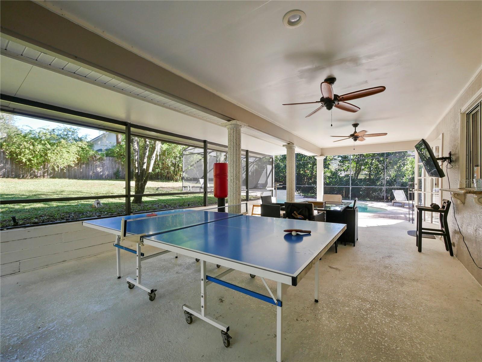 LAKE MARY WOODS - Residential