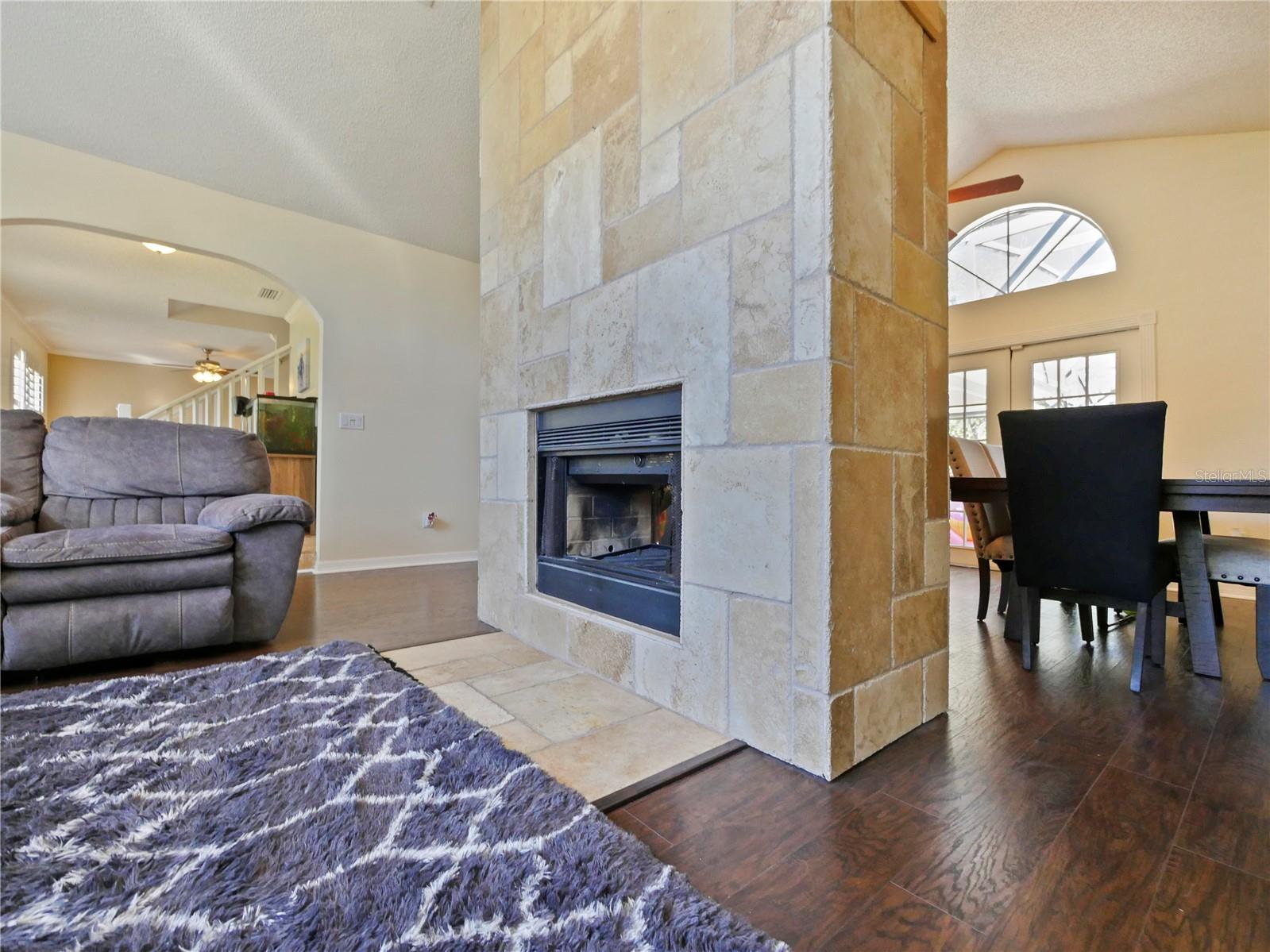 LAKE MARY WOODS - Residential