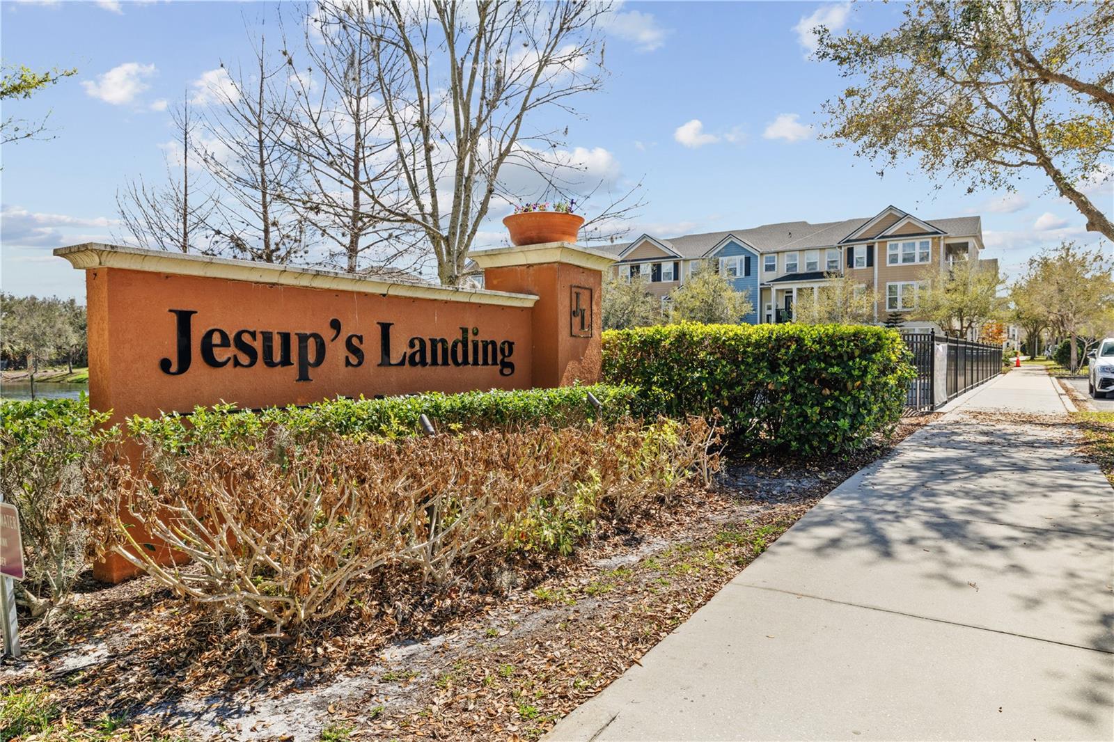 JESUPS LANDING - Residential