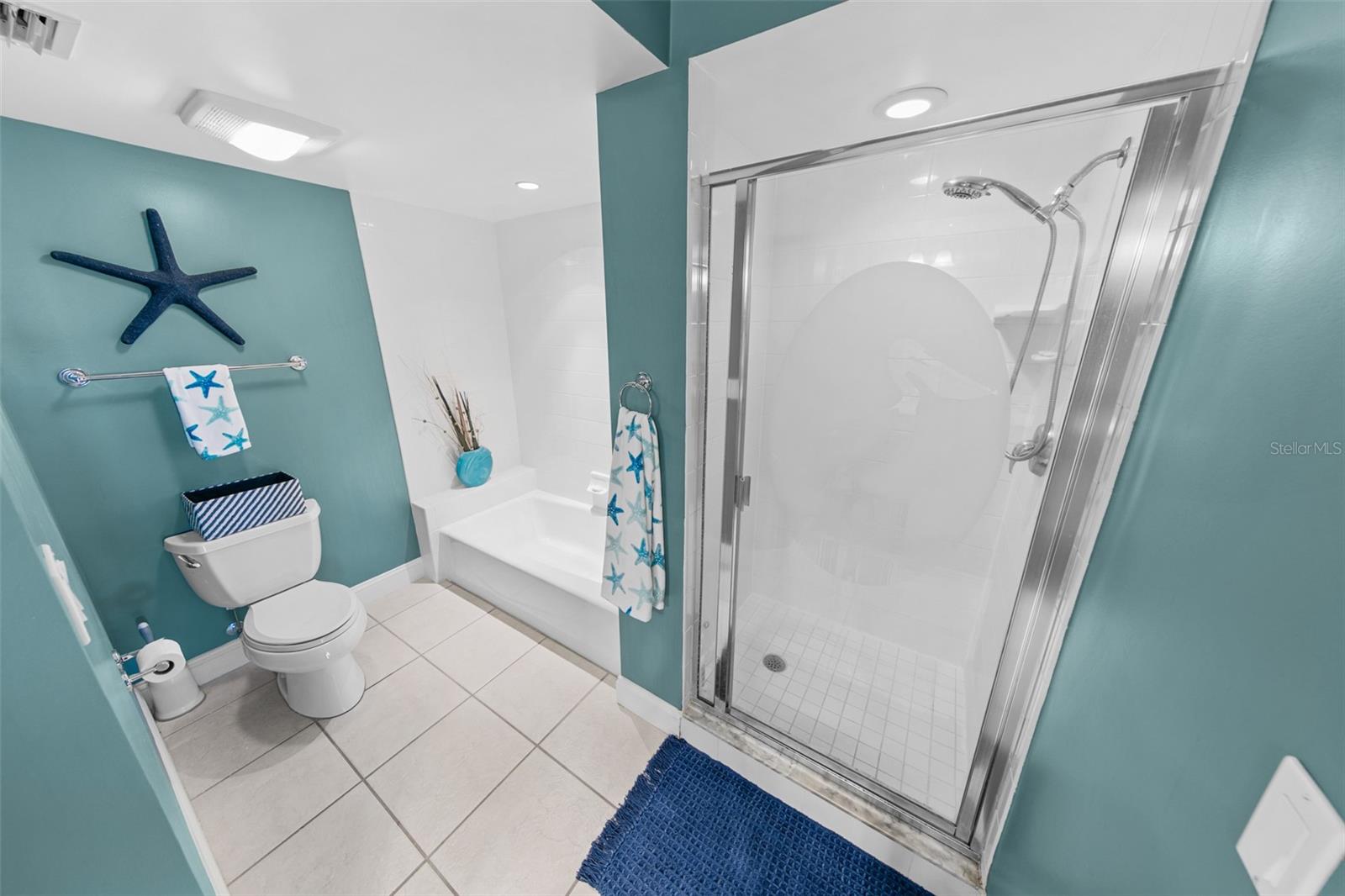 HARBOUR VILLAGE CONDO - Residential