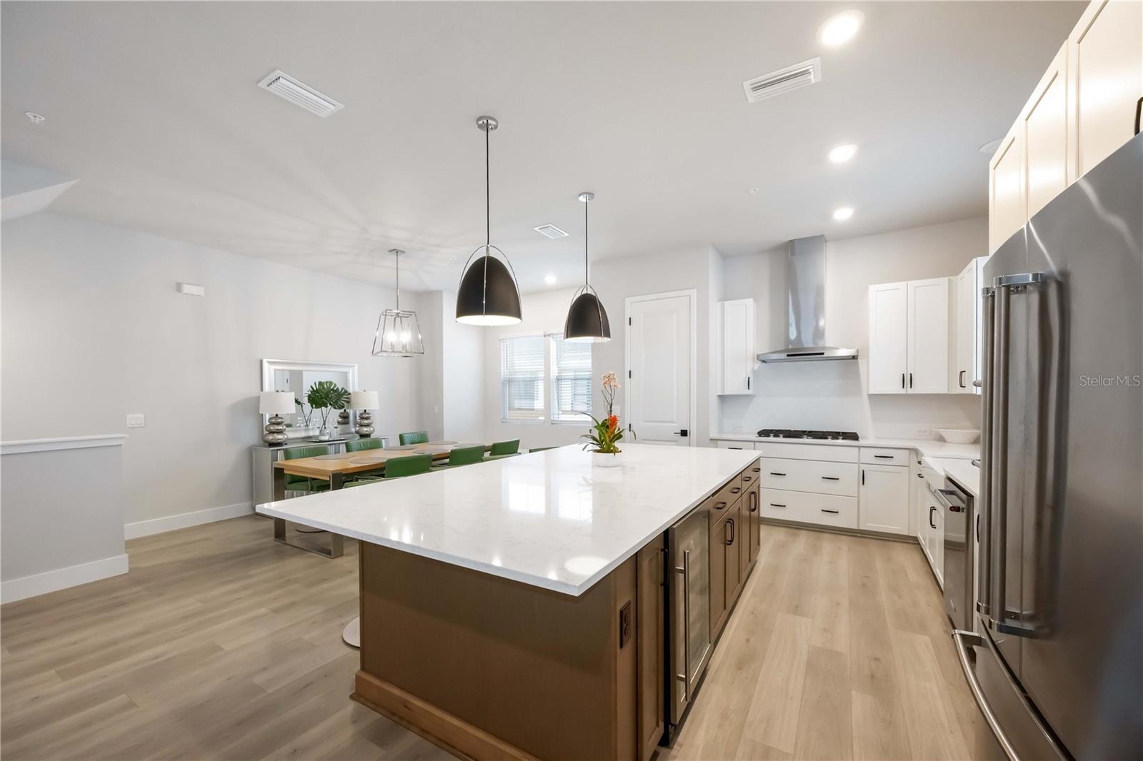 EMERALD LNDG/WATERSIDE - Residential