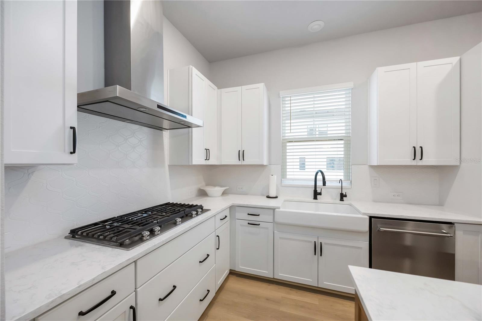 EMERALD LNDG/WATERSIDE - Residential