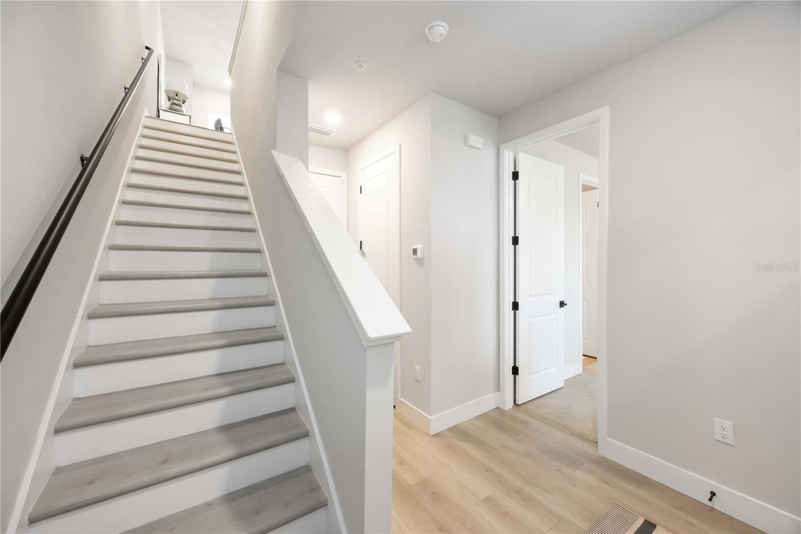 EMERALD LNDG/WATERSIDE - Residential