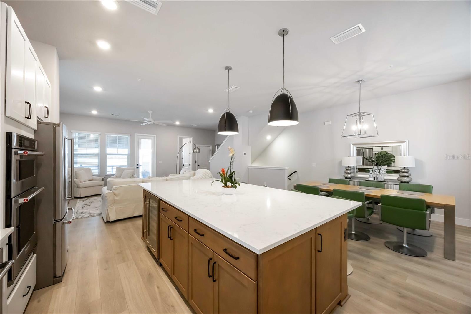 EMERALD LNDG/WATERSIDE - Residential