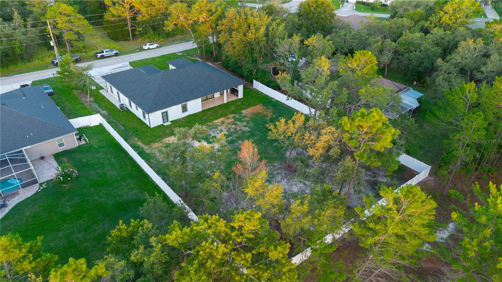 ROYAL HIGHLANDS - Residential