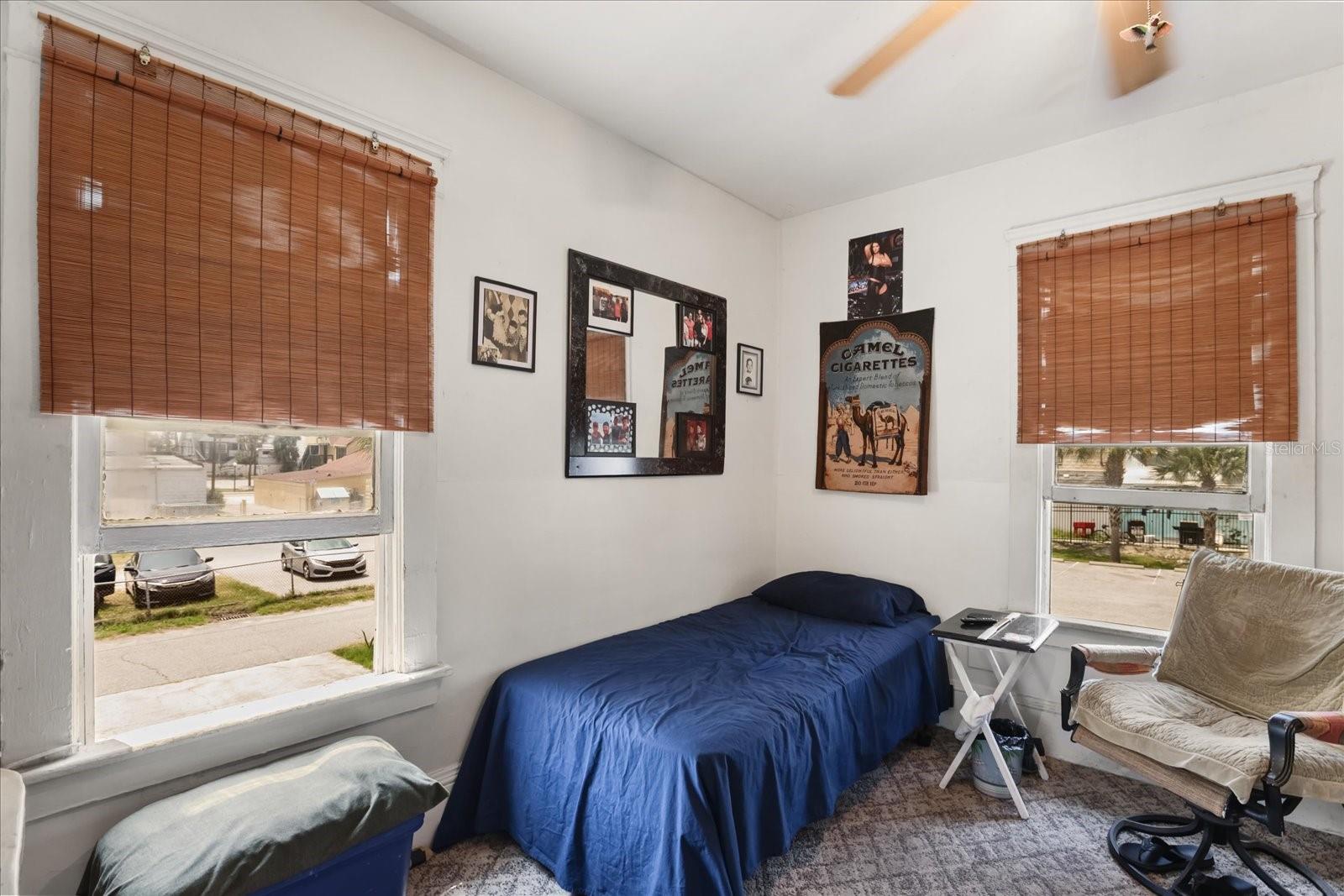 ROGERS SEABREEZE - Commercial Sale
