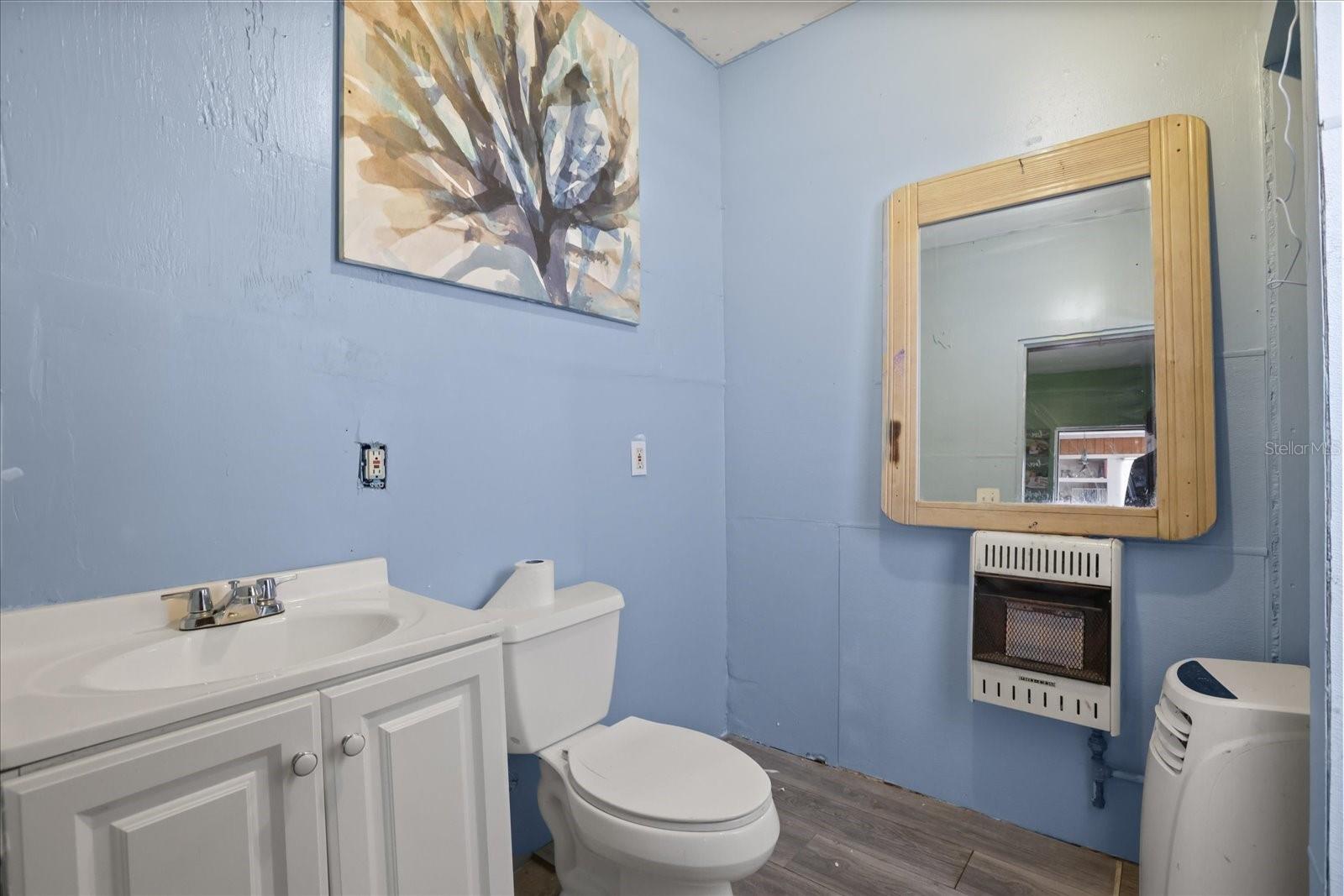 ROGERS SEABREEZE - Commercial Sale