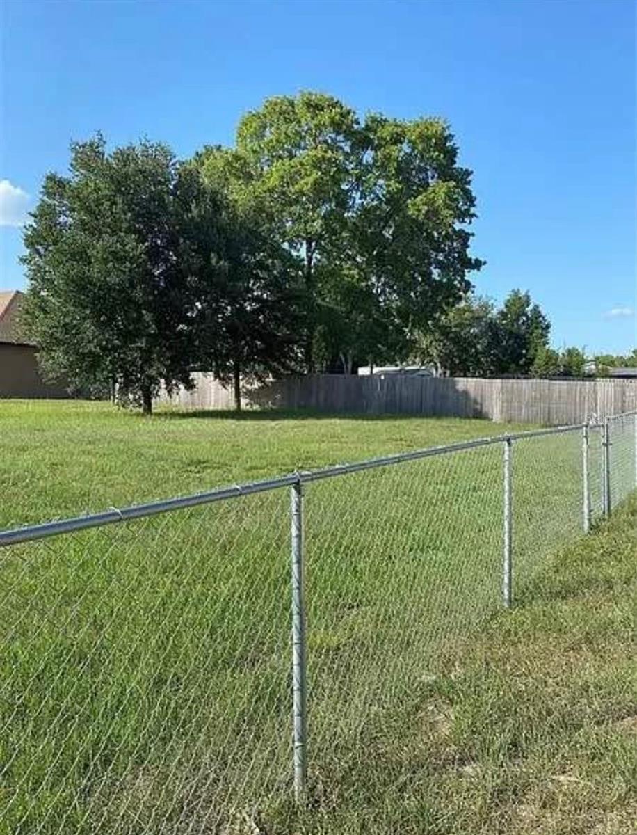 KINGSLAND COUNTRY ESTATE - Residential