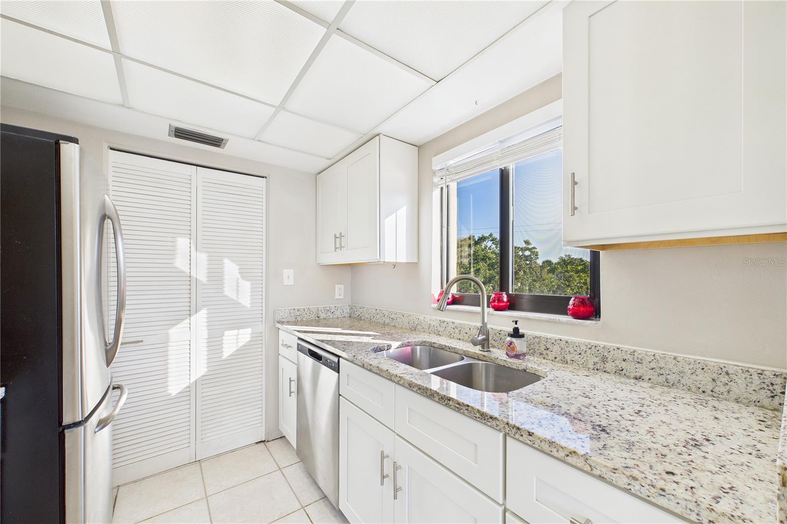 CANAVERAL BAY CONDOS - Residential Lease