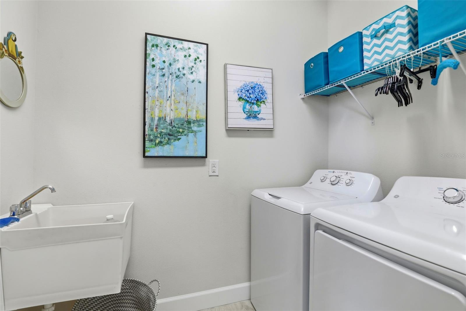 GRAND OAKS - Residential