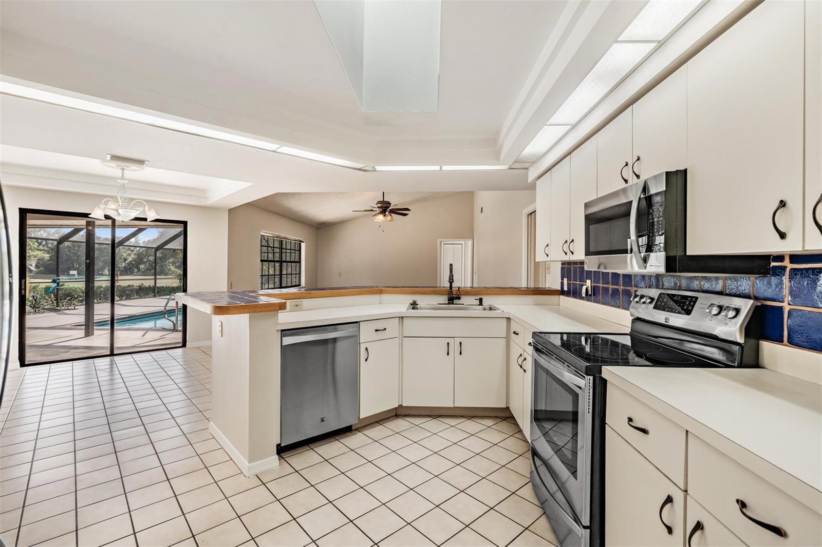 LITHIA RIDGE PH I - Residential