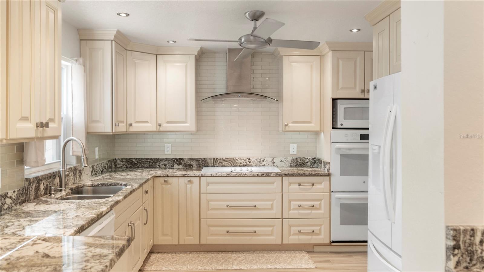 ROTHMOOR ESTATES CONDO - Residential