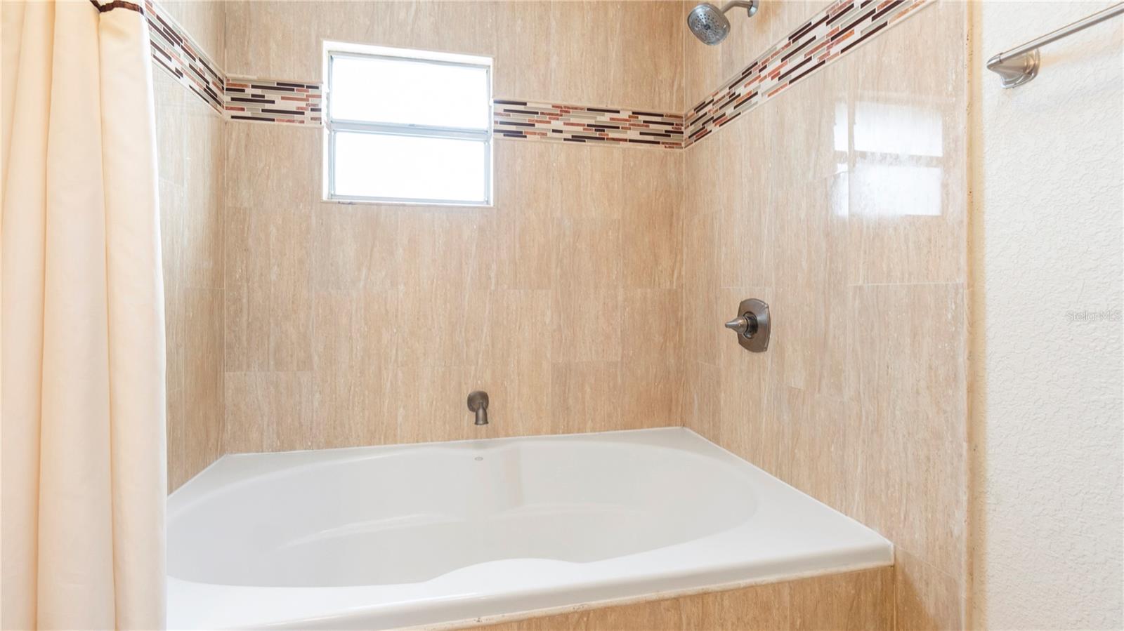 ROTHMOOR ESTATES CONDO - Residential