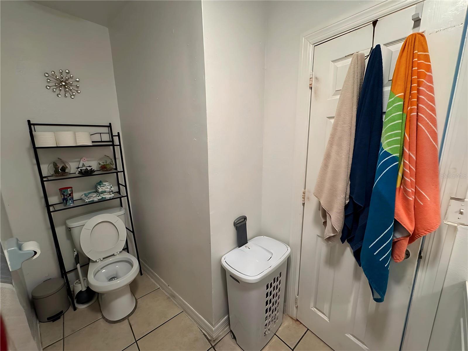 PINE CREST VILLA ADD 5 - Residential