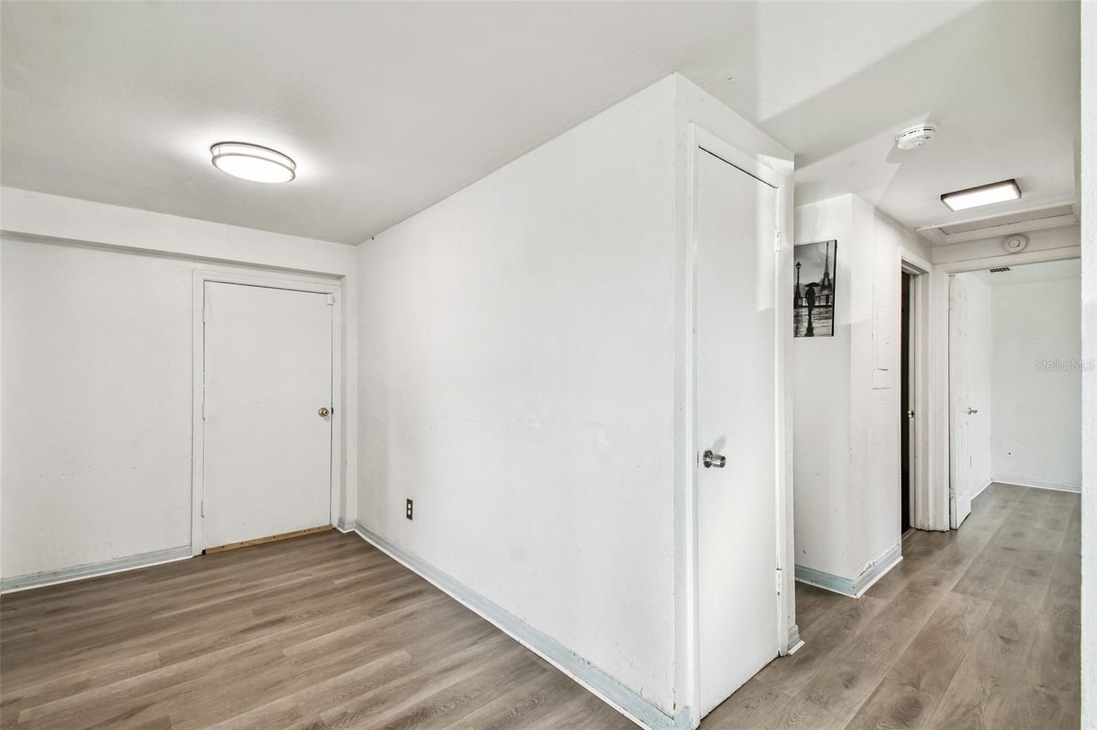 PINE CREST VILLA ADD 5 - Residential