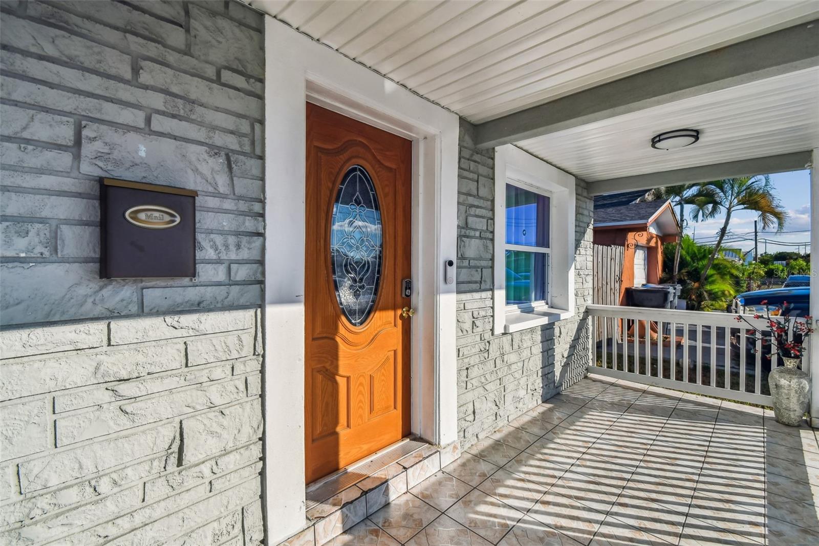 PINE CREST VILLA ADD 5 - Residential