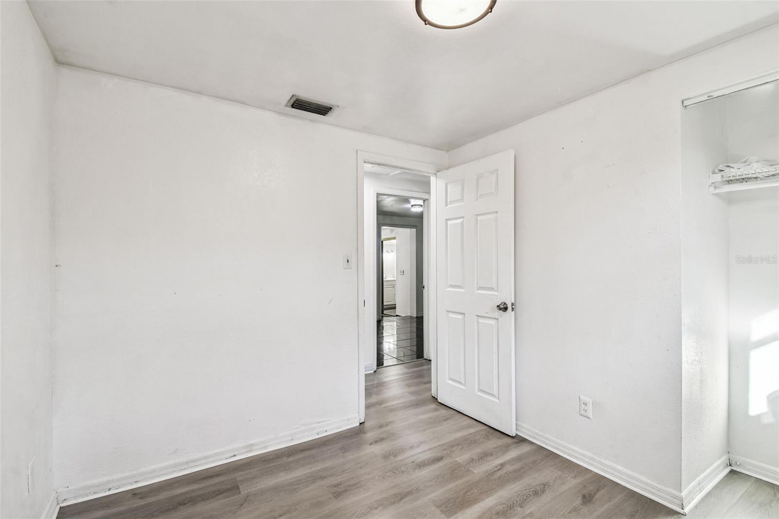 PINE CREST VILLA ADD 5 - Residential