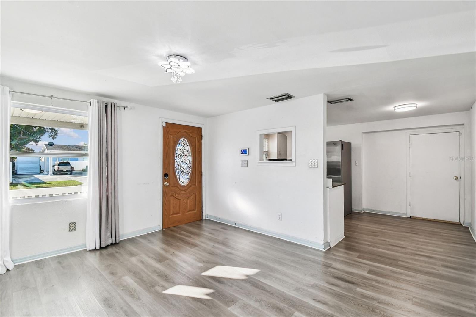 PINE CREST VILLA ADD 5 - Residential