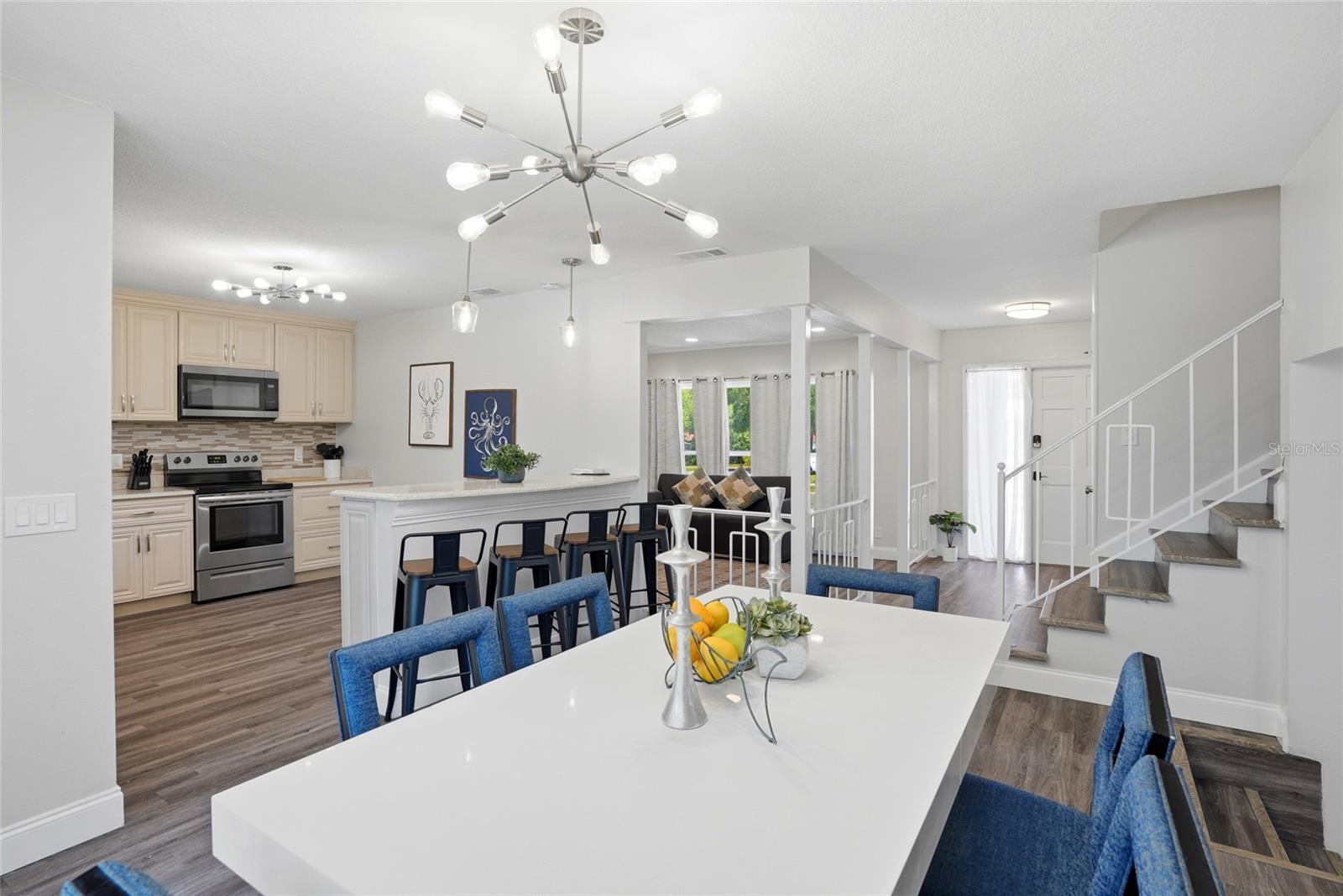 BRANDON VILLAGE - Residential