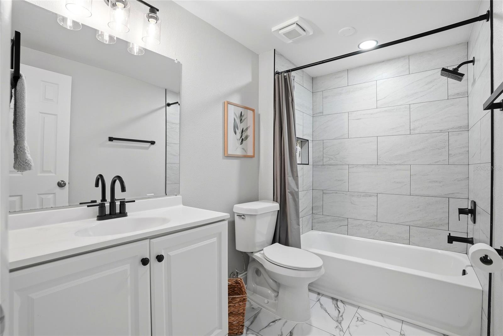 BRANDON VILLAGE - Residential