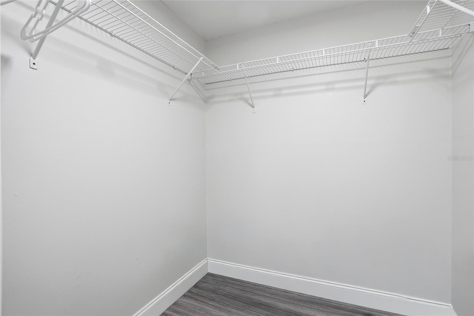 BRANDON VILLAGE - Residential