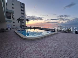 ISLAND TOWERS - Residential Lease