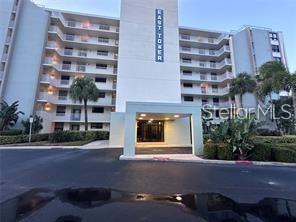 ISLAND TOWERS - Residential Lease