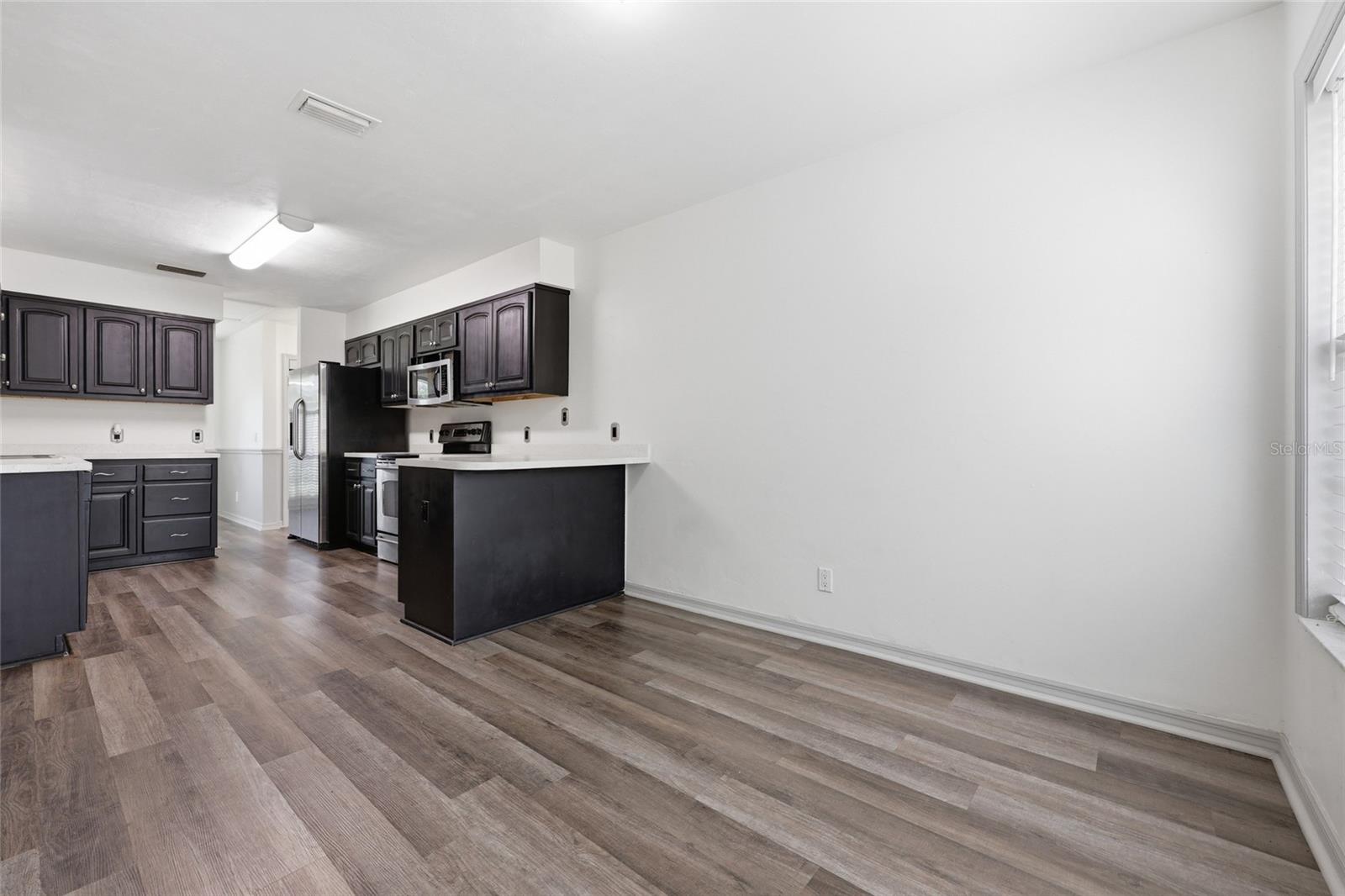 CHAPMAN & WHITES ADD - Residential