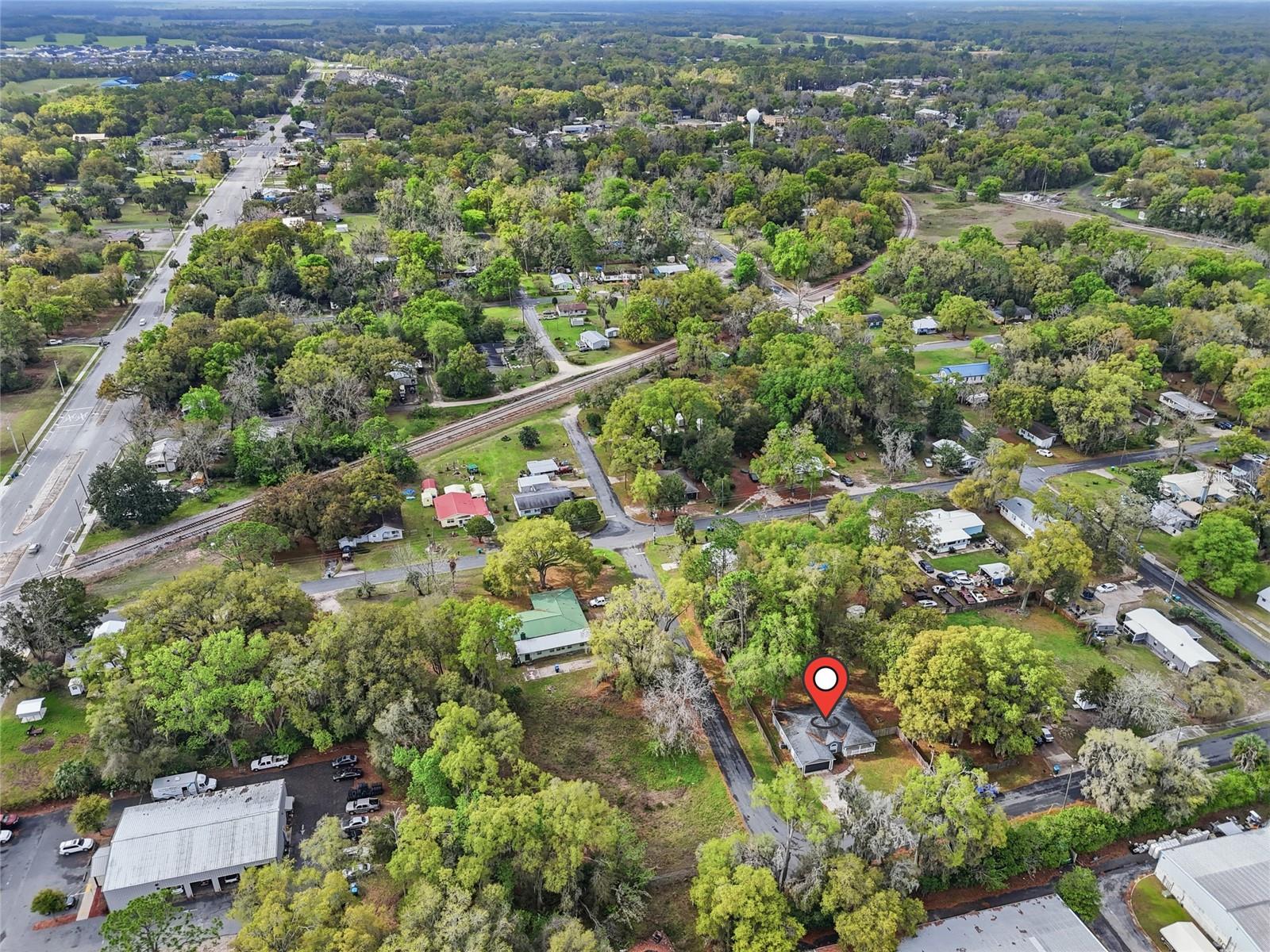 CHAPMAN & WHITES ADD - Residential