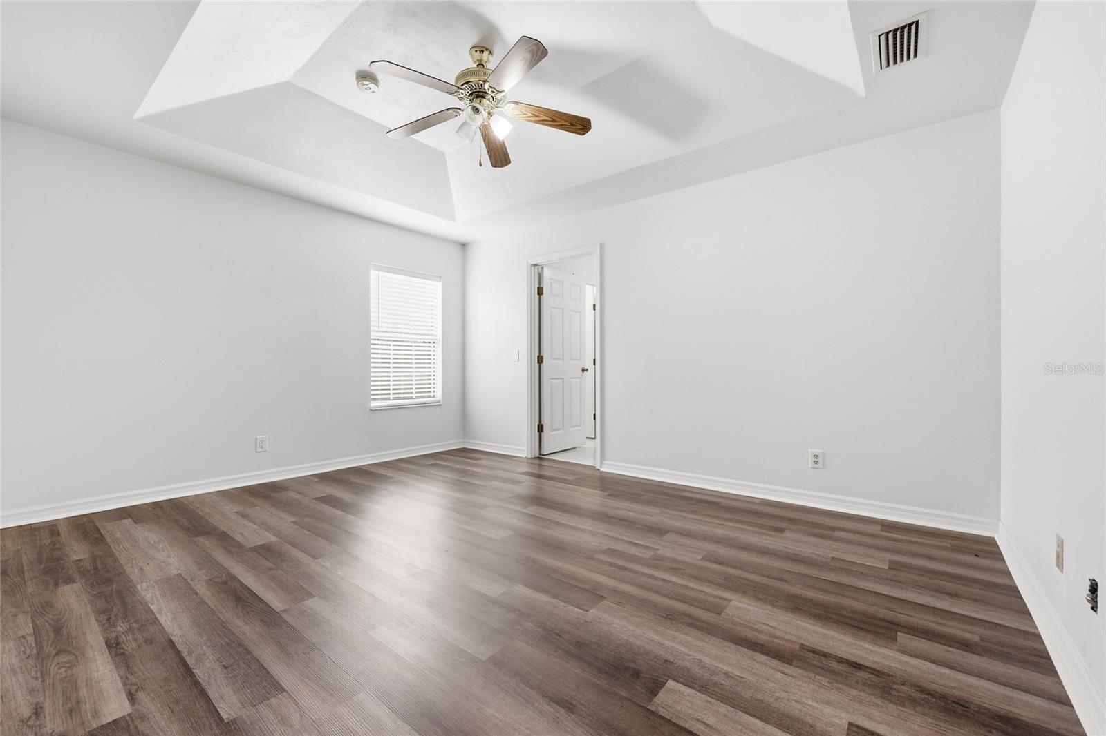 CHAPMAN & WHITES ADD - Residential