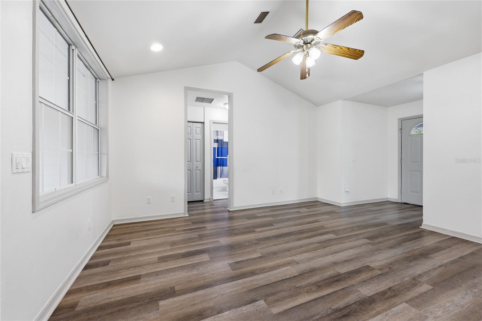 CHAPMAN & WHITES ADD - Residential