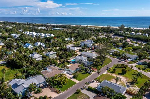 A home in LONGBOAT KEY