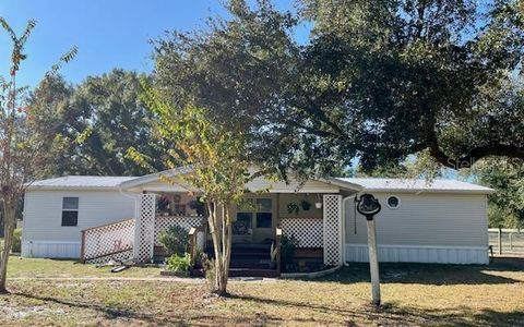 Photo of 2640 Ranchland Acres Road, Lakeland, FL 33809 (MLS # P4937115)