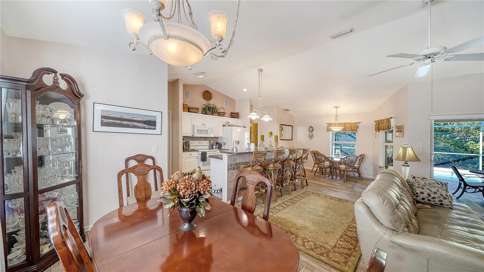 6200 PLAMENDON AVENUE