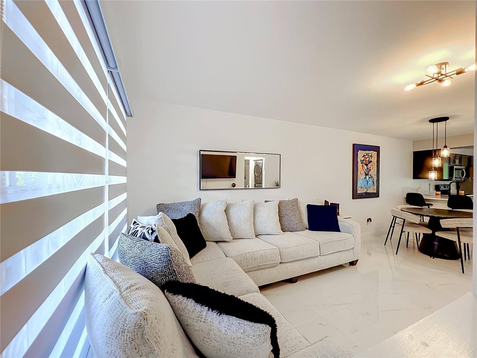 121 RESERVE CIRCLE 105