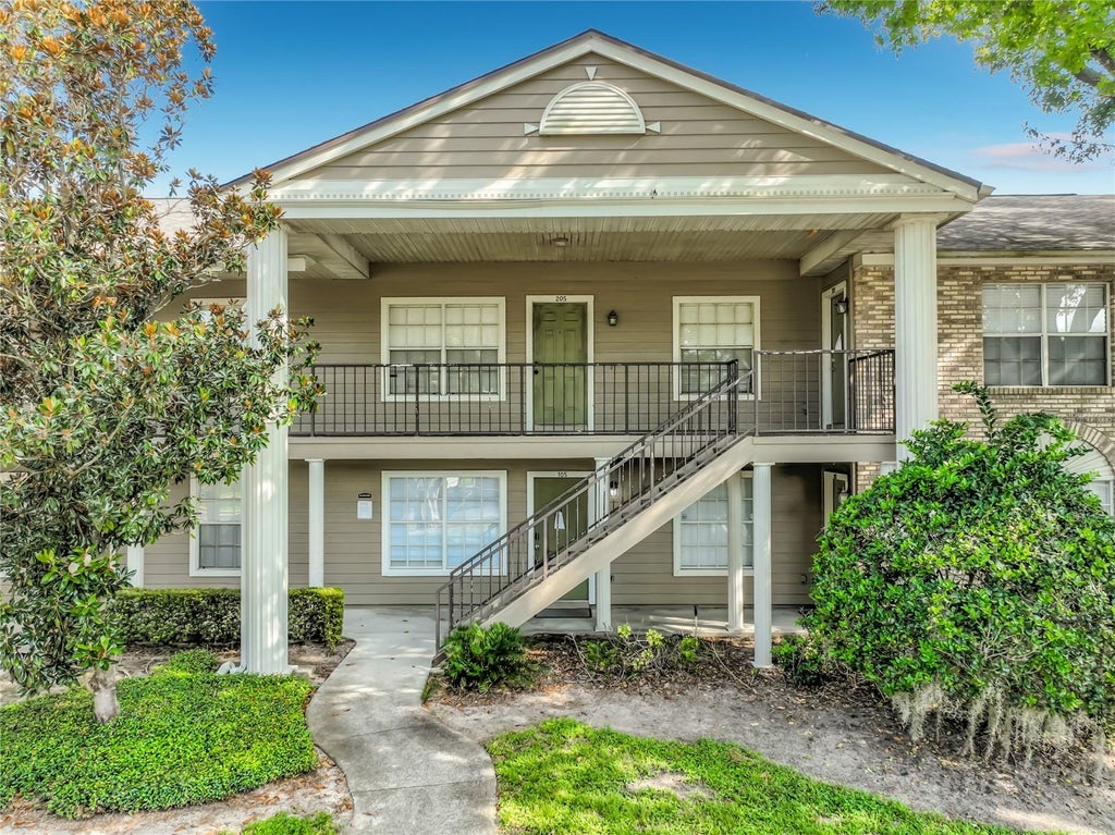 Photo of 121 Reserve Circle #105, Oviedo, FL 32765 (MLS # S5156157)