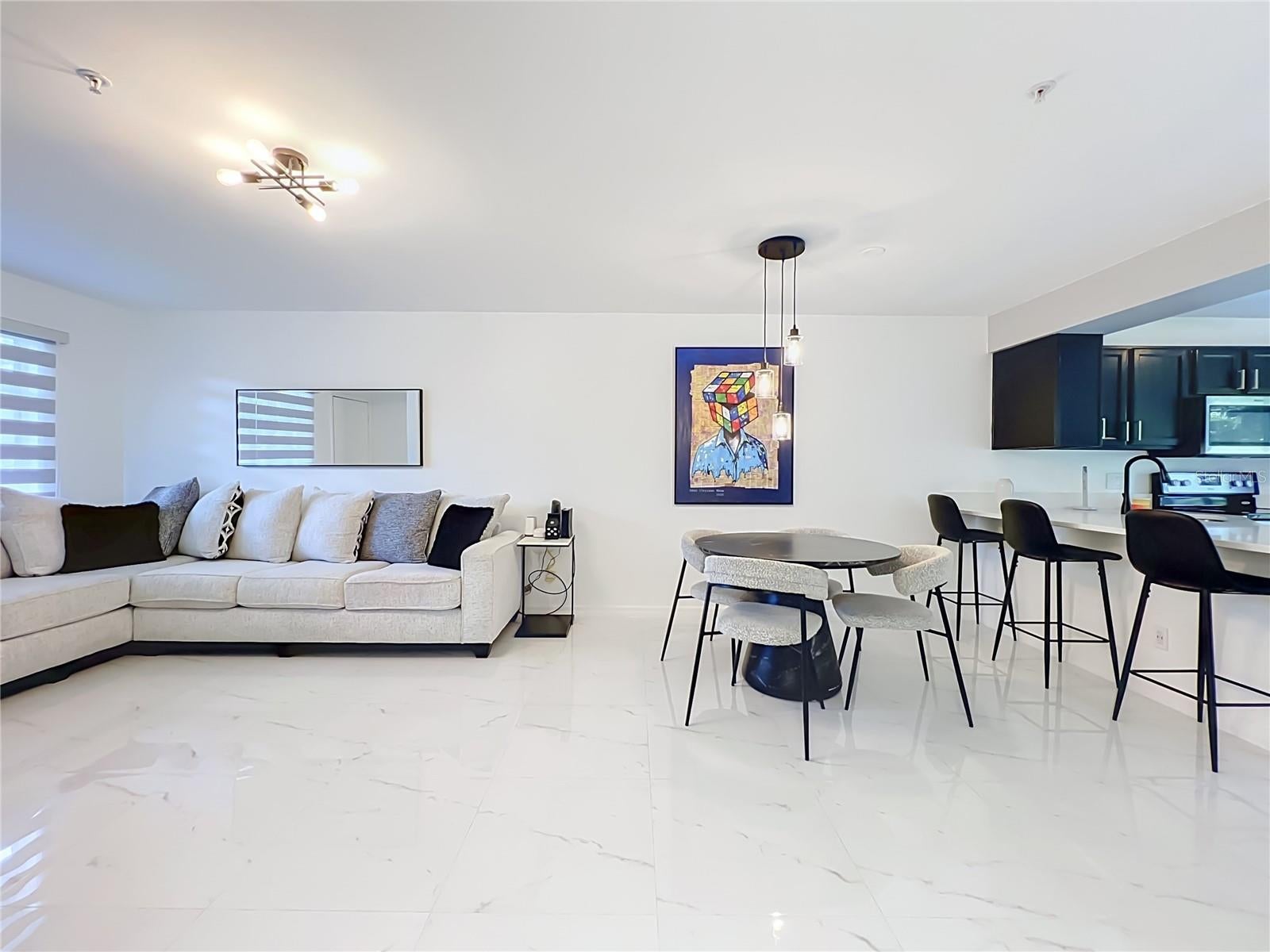 121 RESERVE CIRCLE 105
