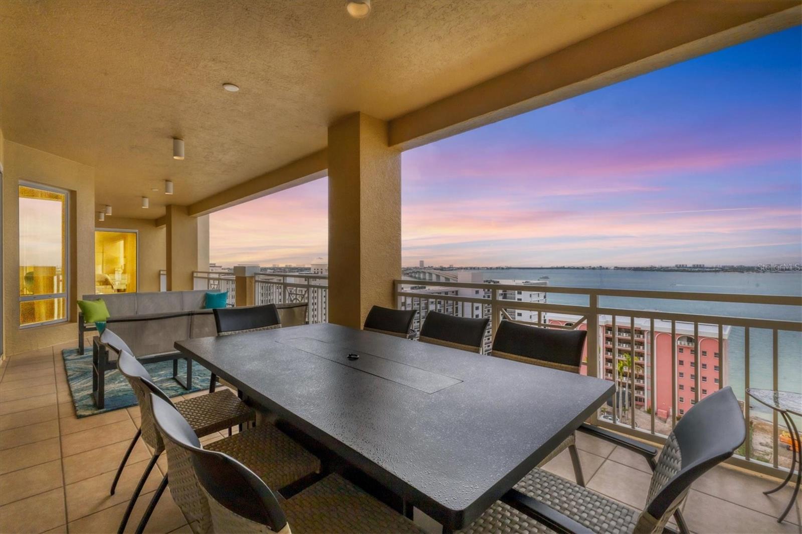 35 WATERGATE DRIVE 1203