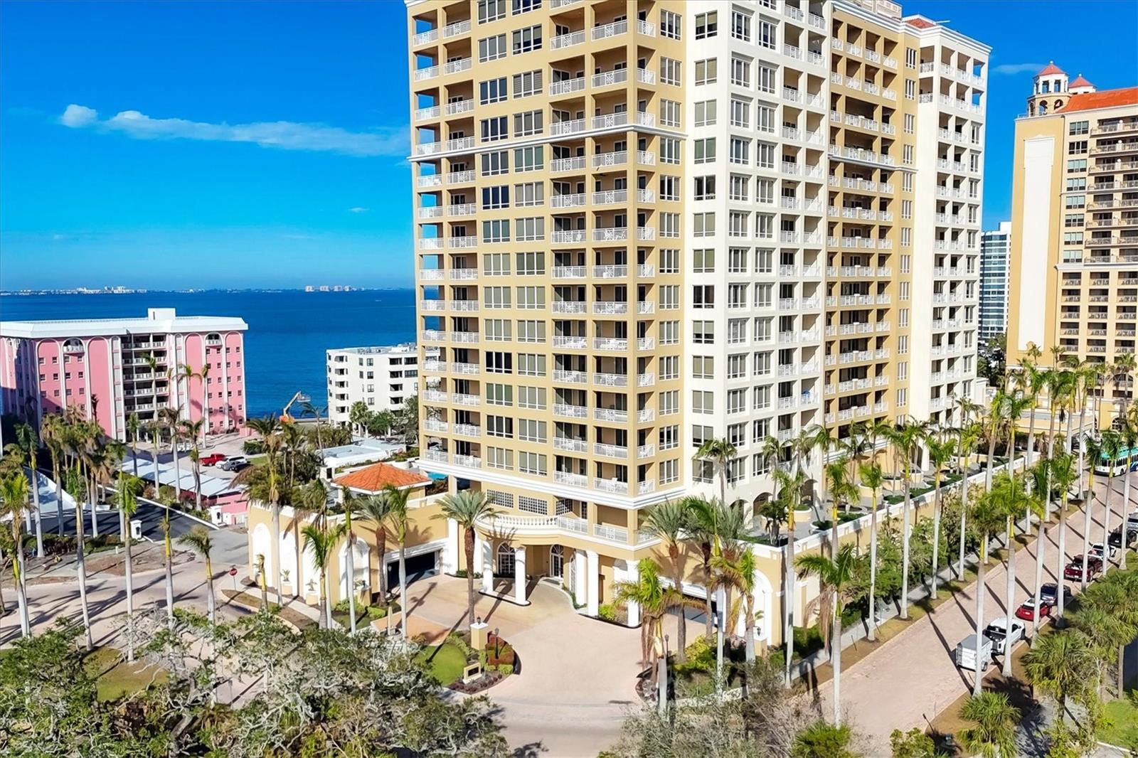 35 WATERGATE DRIVE 1203