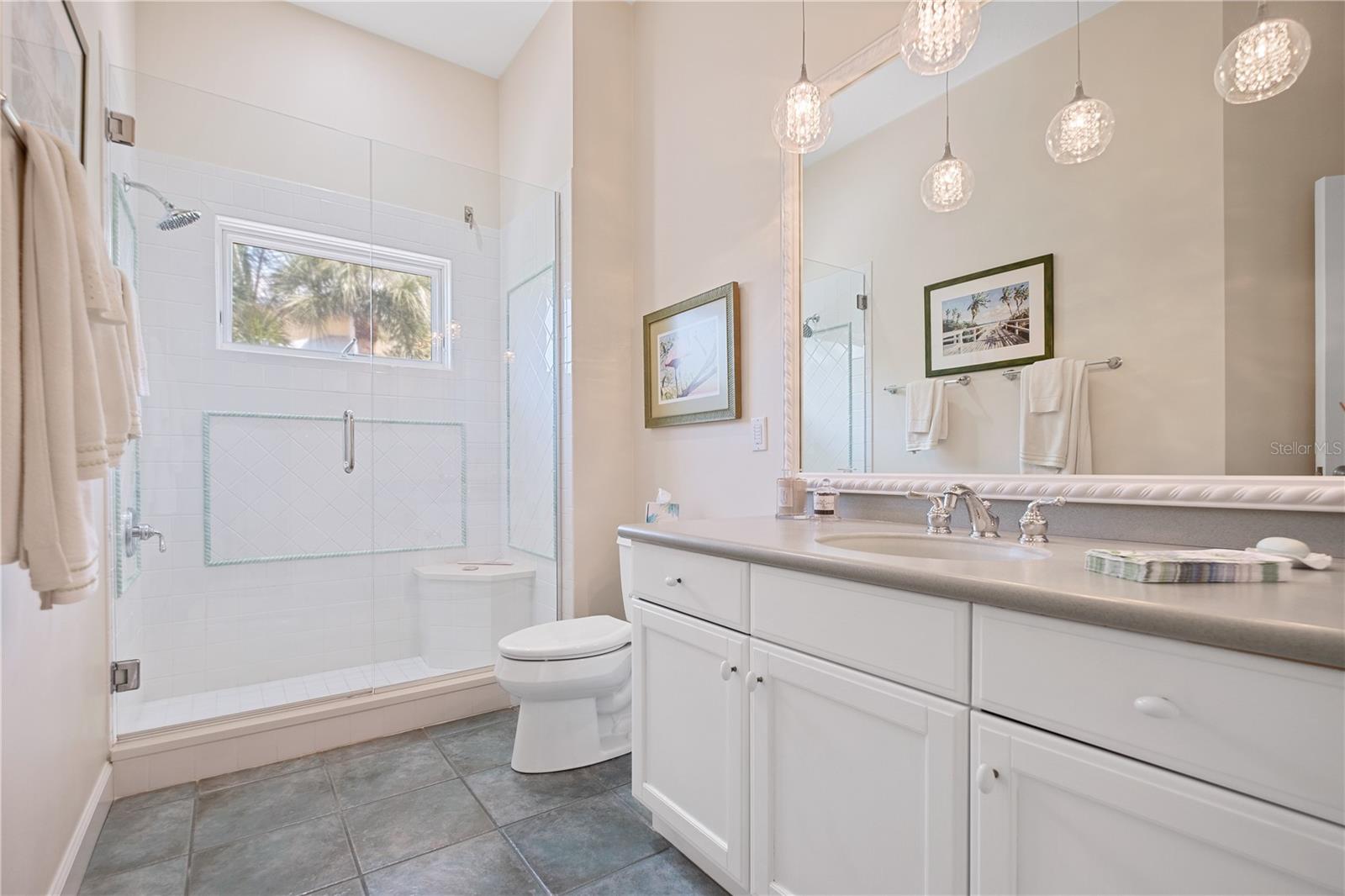 2519-EAGLE POINT CLUB THE - Residential