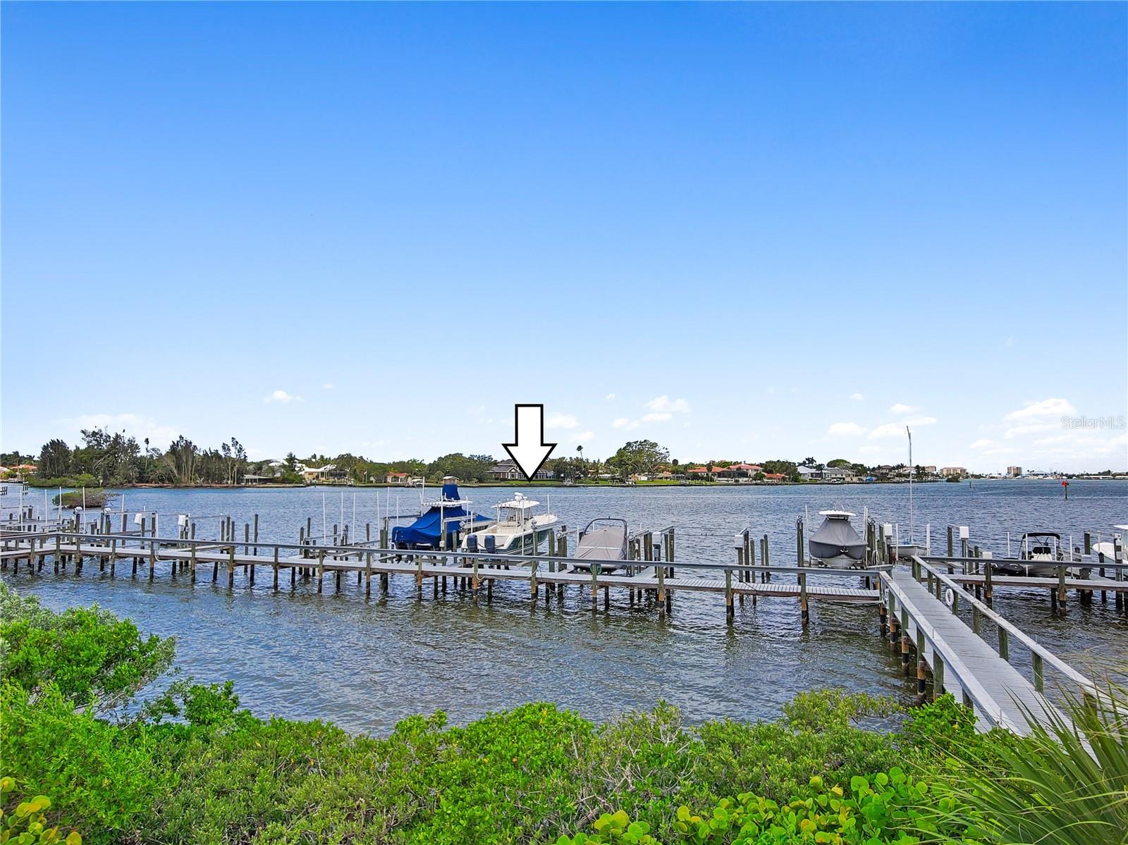 2519-EAGLE POINT CLUB THE - Residential