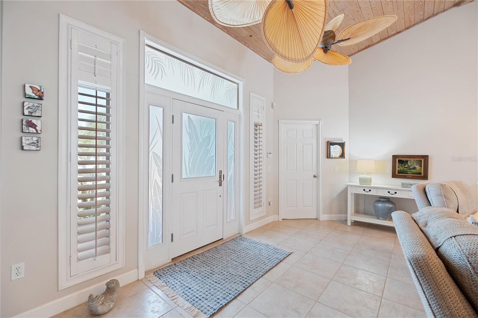 2519-EAGLE POINT CLUB THE - Residential