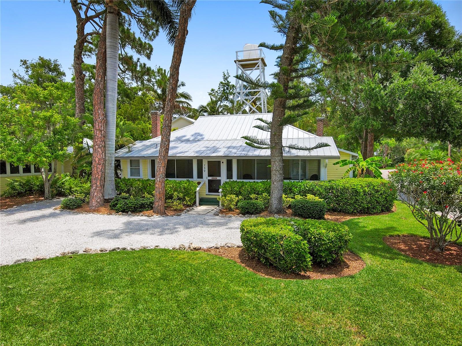 2519-EAGLE POINT CLUB THE - Residential