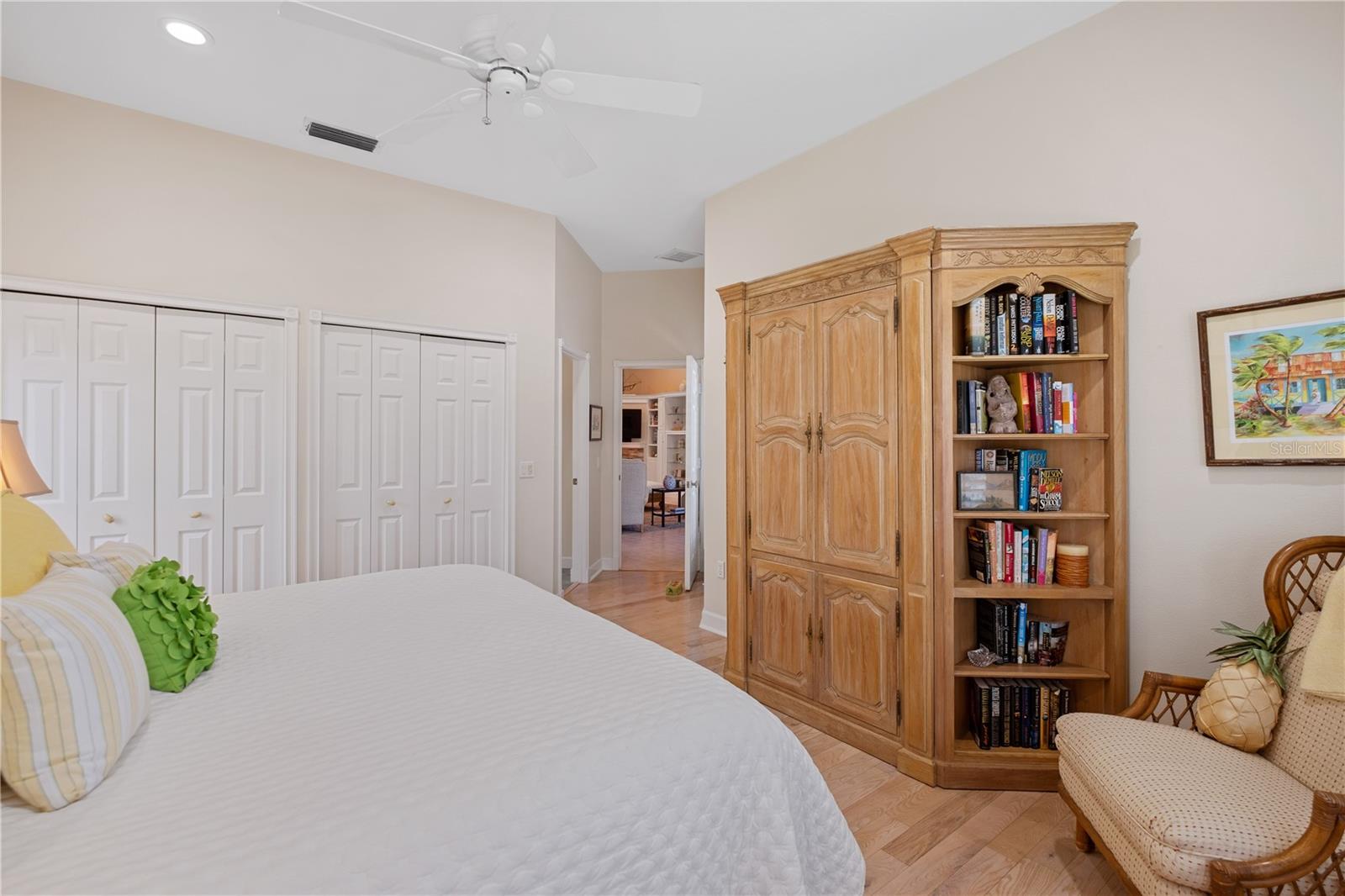 2519-EAGLE POINT CLUB THE - Residential