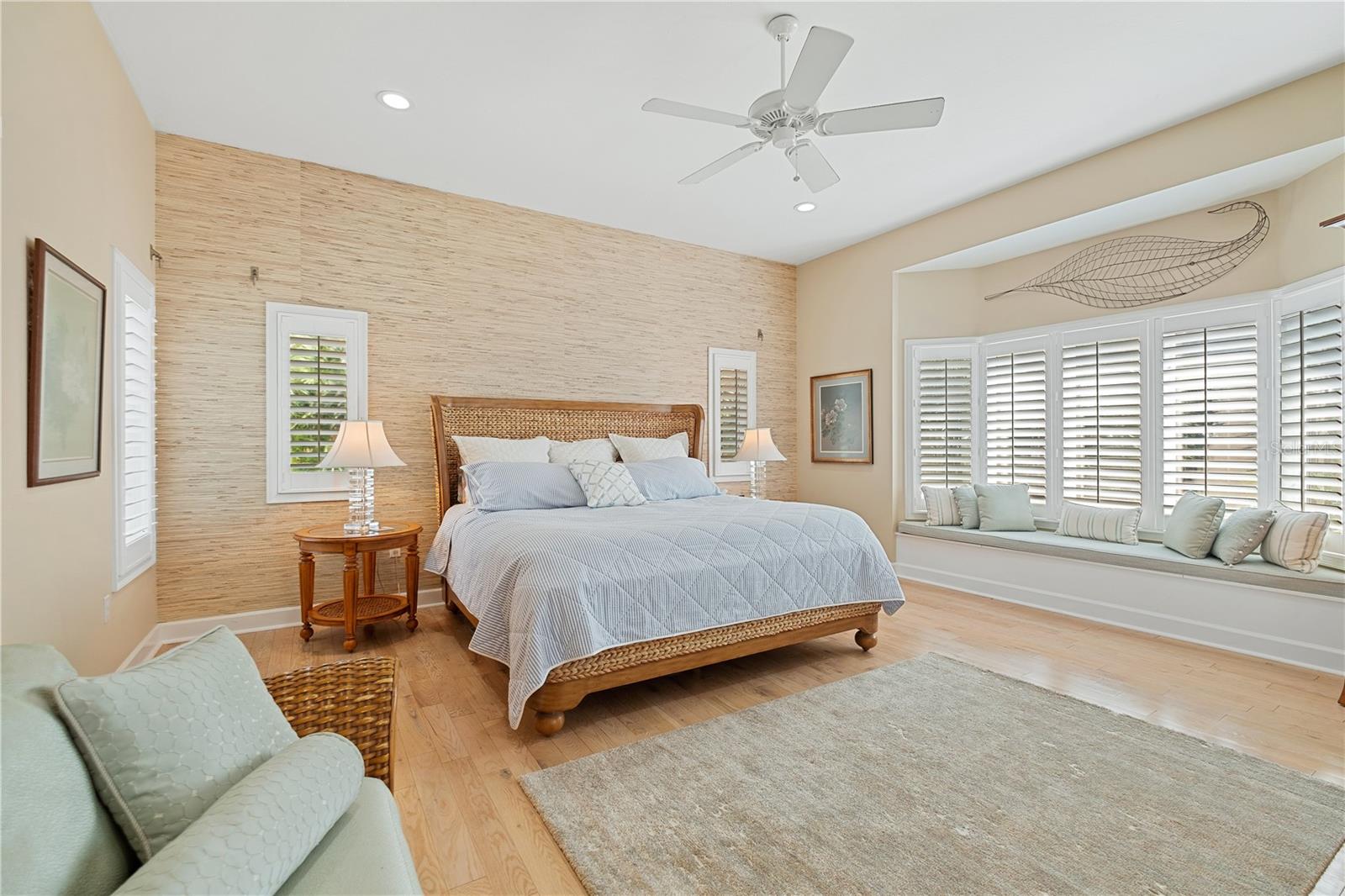 2519-EAGLE POINT CLUB THE - Residential