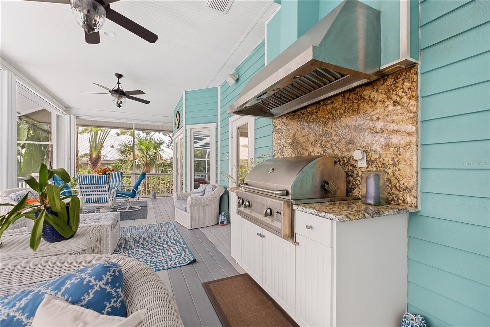 2519-EAGLE POINT CLUB THE - Residential